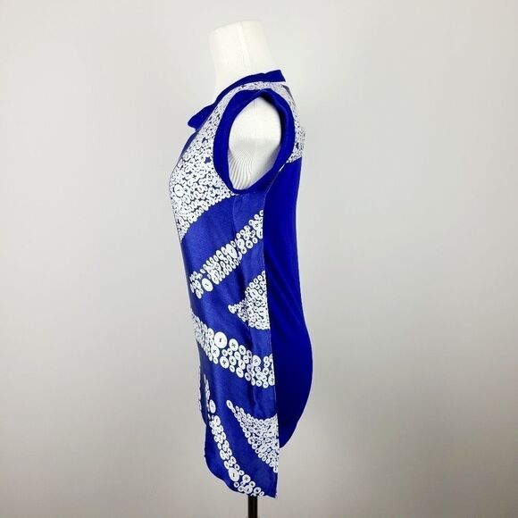 DIANE Von Furstenberg Sleeveless Asymmetrical Hem Silk Top Size 2 - Picture 6 of 16